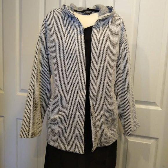 Liverpool Open Hooded Jacket Small - Picture 1 of 8